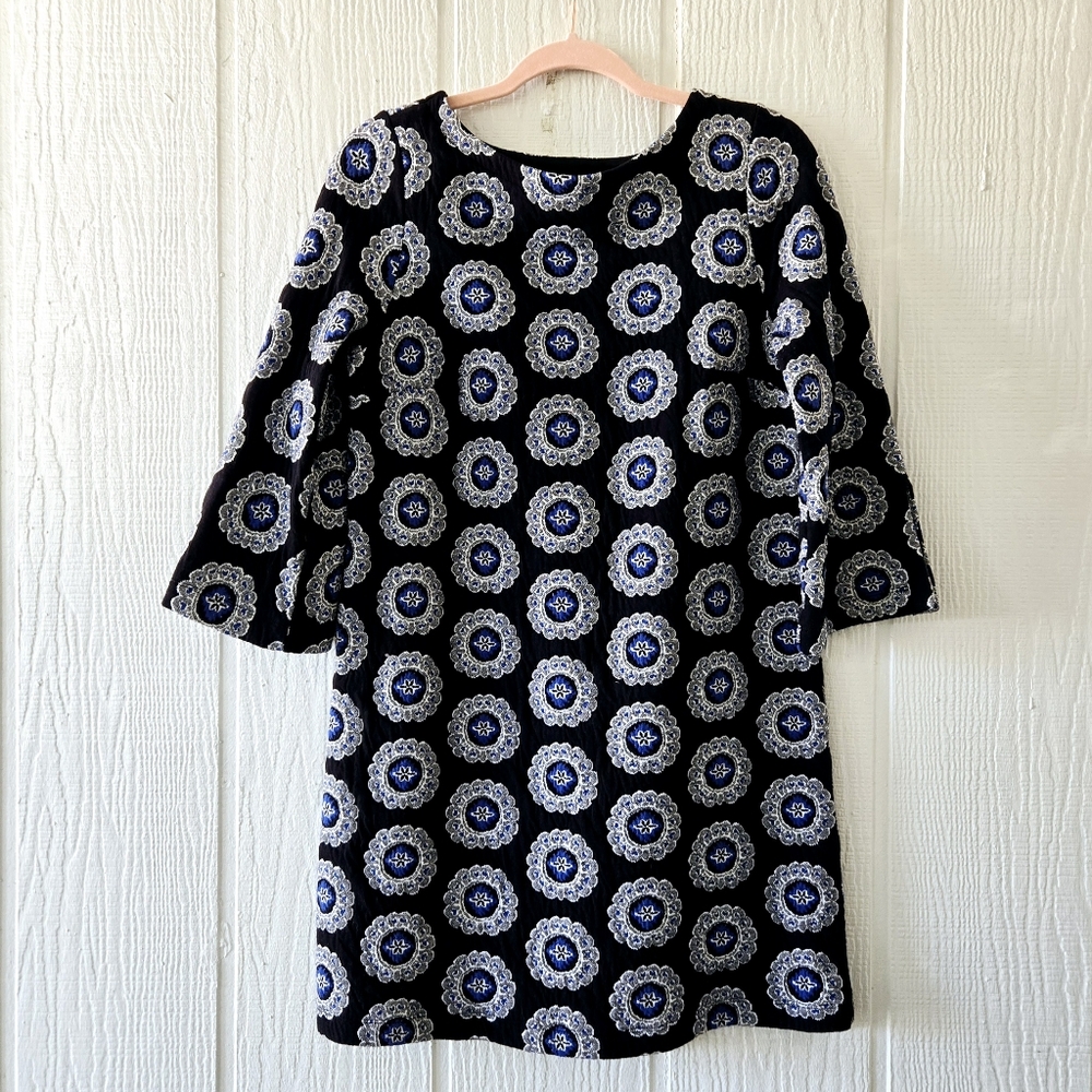LOFT Ann Taylor Medallion Stretchy Knit Sheath Dress Split Sleeves Black Small